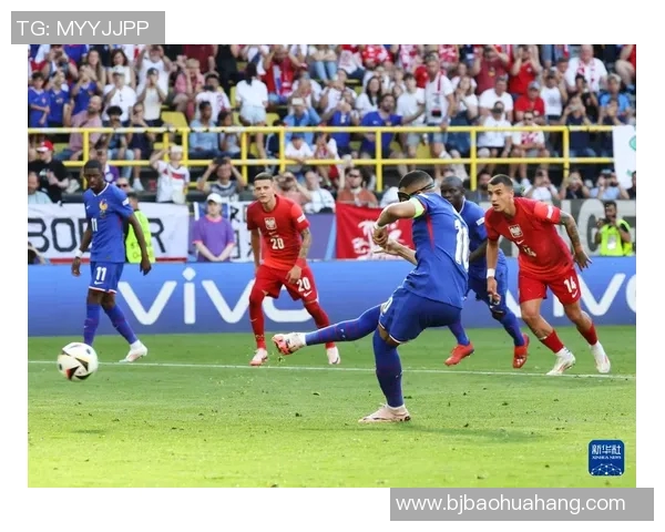 迈尼昂的崛起与挑战：探讨这位门将如何改变足球赛场的格局与未来